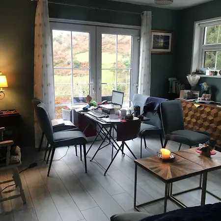 Дом отдыха Pine Trees Retreat