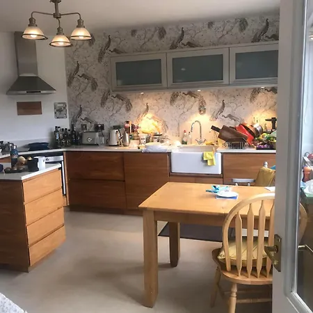 Дом отдыха Pine Trees Retreat