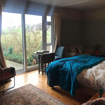 Pine Trees Retreat Skibbereen